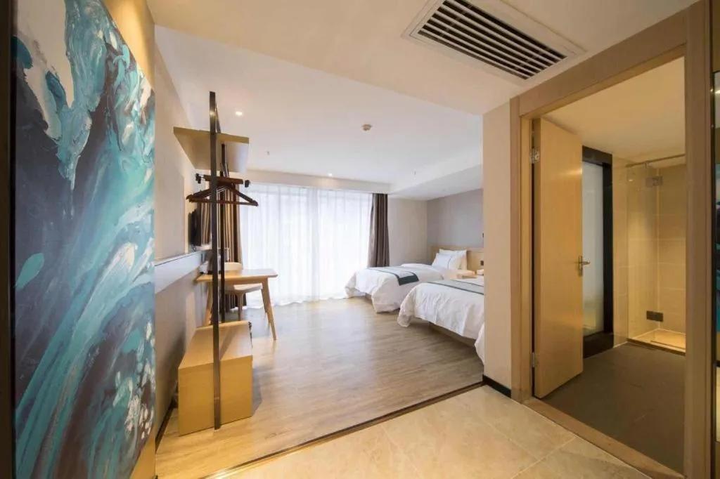 Bed in City Comfort Inn Guiyang North High Speed Railway Station