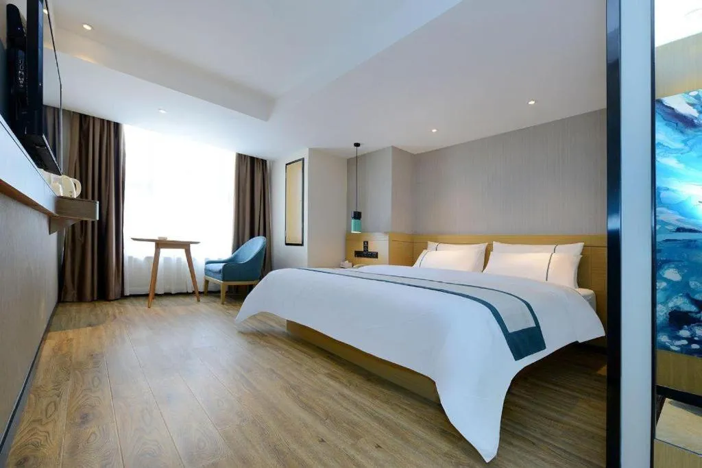 Bed in City Comfort Inn Guiyang North High Speed Railway Station