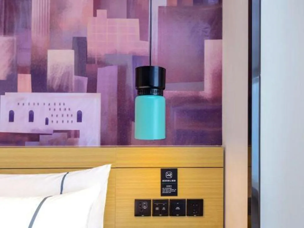 Bed in City Comfort Inn Zunyi Wuchuan