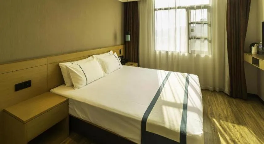 Bed in City Comfort Inn Xiaogan Dawu Yingbin Avenue