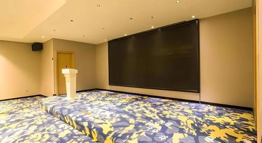 Bed in City Comfort Inn Nanning Shuangyong Road Guangxi Medical University