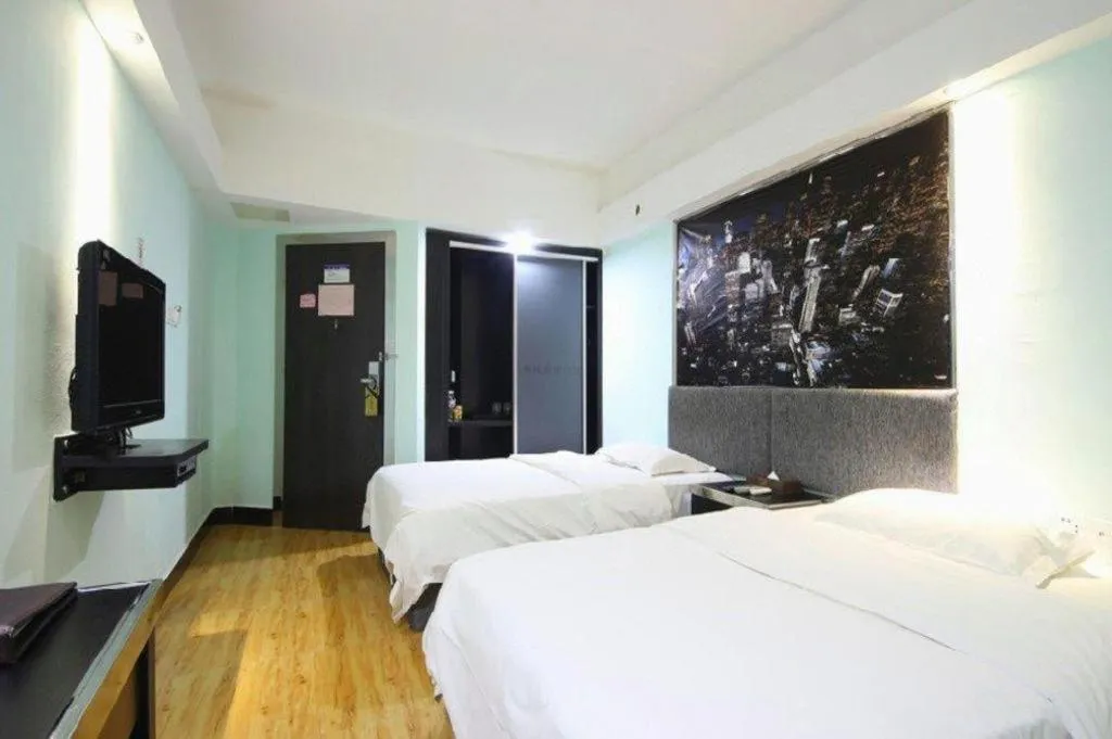 Bed in City Comfort Inn Nanning Shuangyong Road Guangxi Medical University