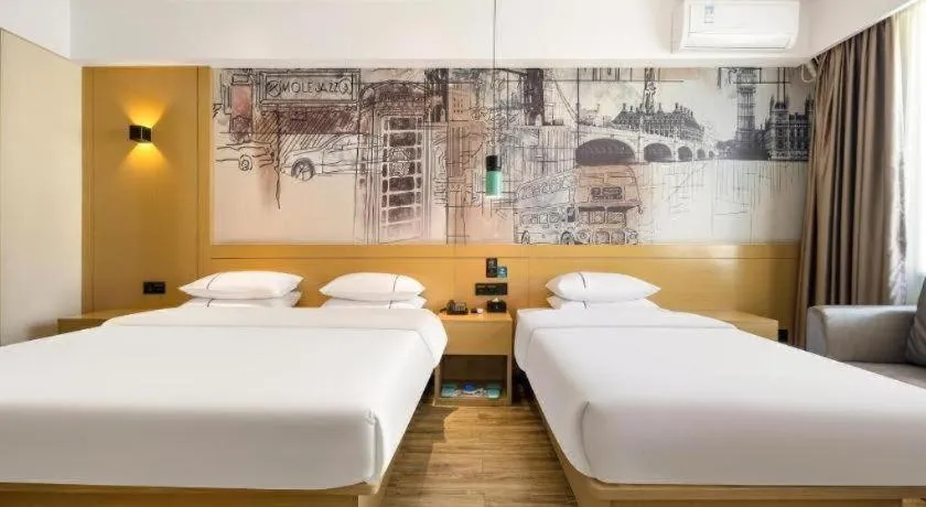 Bed in City Comfort Inn Nanning Kede Zoo Qingchuan Metro Station