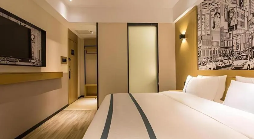 Bed in City Comfort Inn Nanning Kede Zoo Qingchuan Metro Station