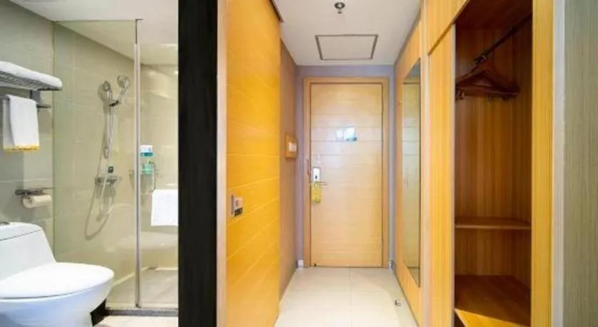 City Comfort Inn Lichuan Railway Station Tenglong Cave