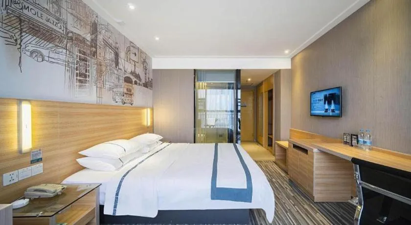 Bed in City Comfort Inn Lichuan Railway Station Tenglong Cave