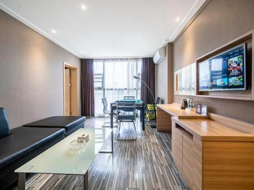 City Comfort Inn Lichuan Railway Station Tenglong Cave