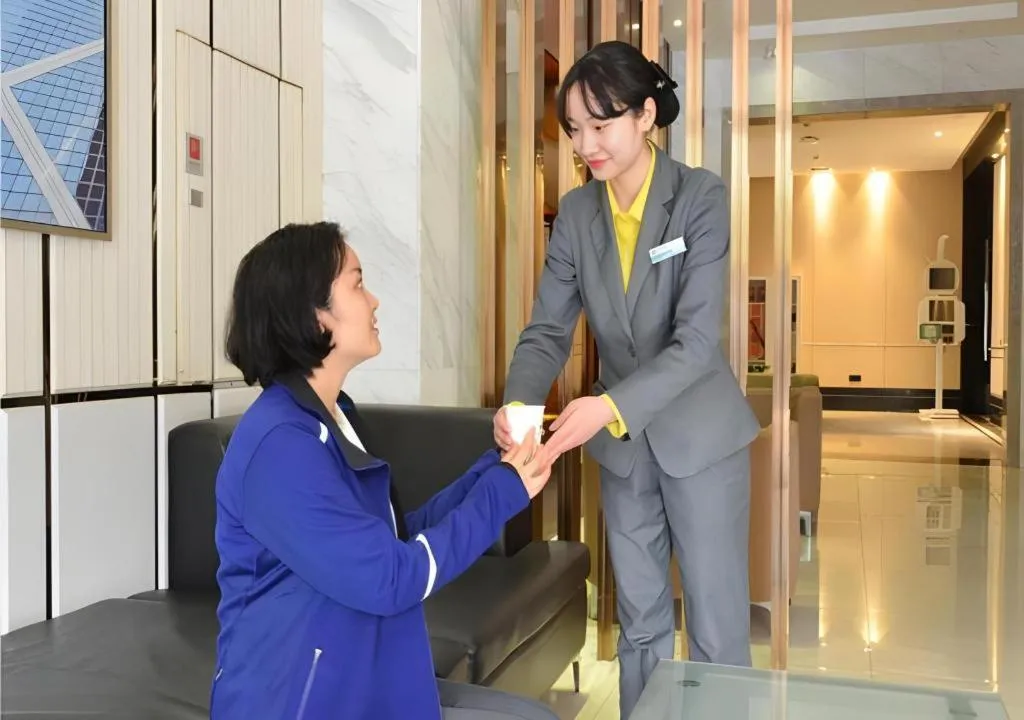 City Comfort Inn Wuhan Guanggu Finance Port