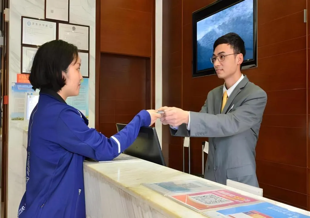 City Comfort Inn Wuhan Guanggu Finance Port