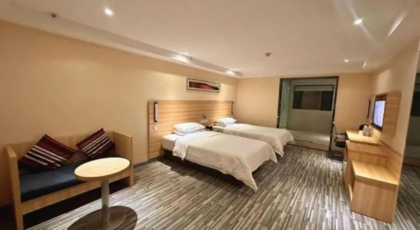 Bed in City Comfort Inn Wuhan Guanggu Finance Port