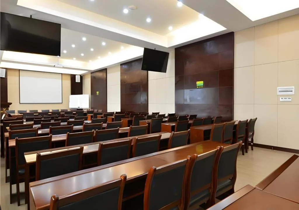 City Comfort Inn Wuhan Guanggu Finance Port