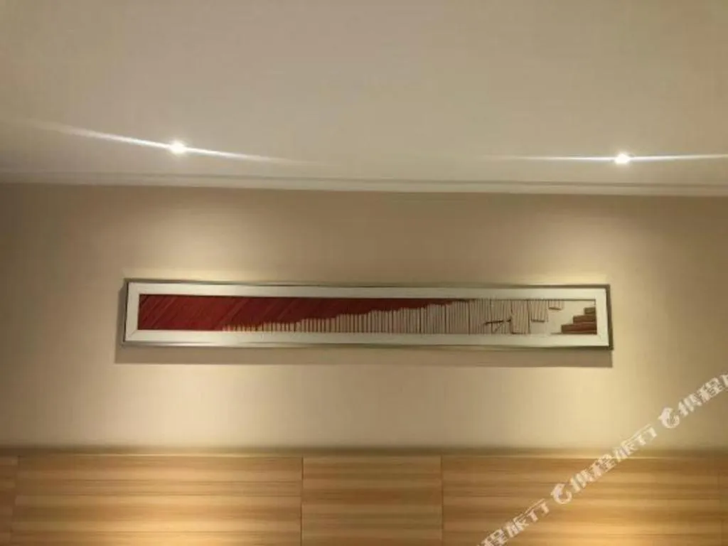 City Comfort Inn Wuhan Guanggu Finance Port