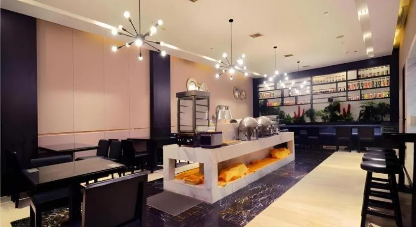 City Comfort Inn Wuhan Guanggu Finance Port