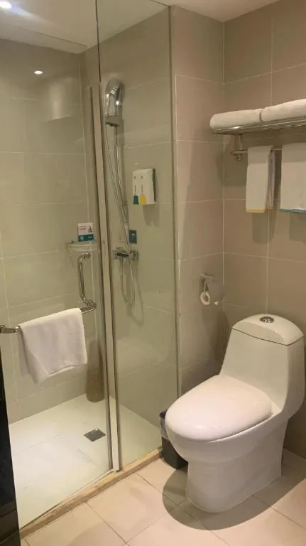 City Comfort Inn Wuhan Guanggu Finance Port