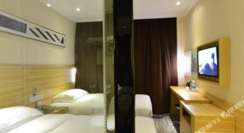 Bed in City Comfort Inn Wuhan Guanggu Finance Port