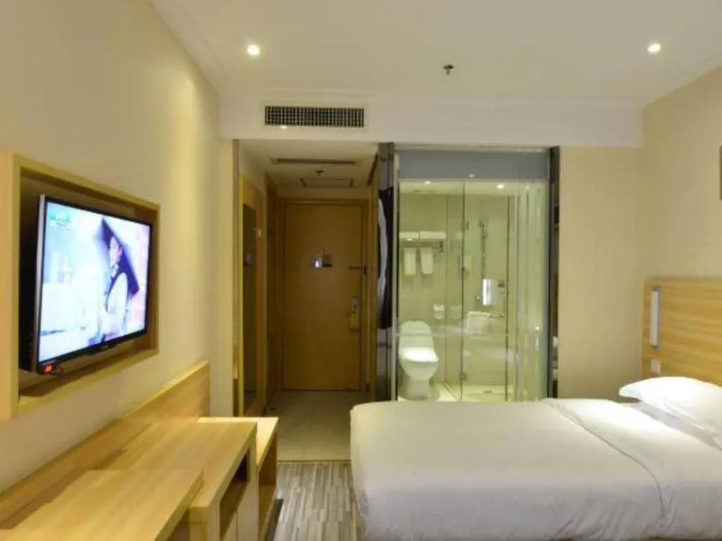 Bed in City Comfort Inn Wuhan Guanggu Finance Port