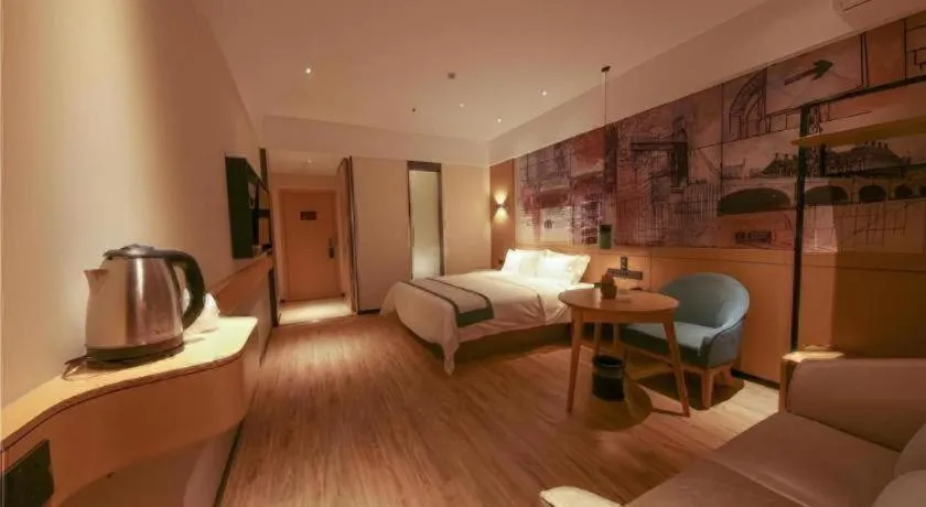 Bed in City Comfort Inn Dongguan Tangxia Garden Street