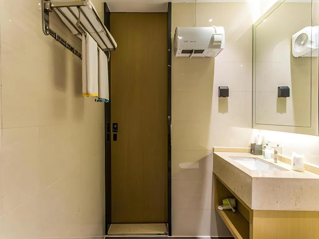 City Comfort Inn Liuzhou Wuling Liutai Road