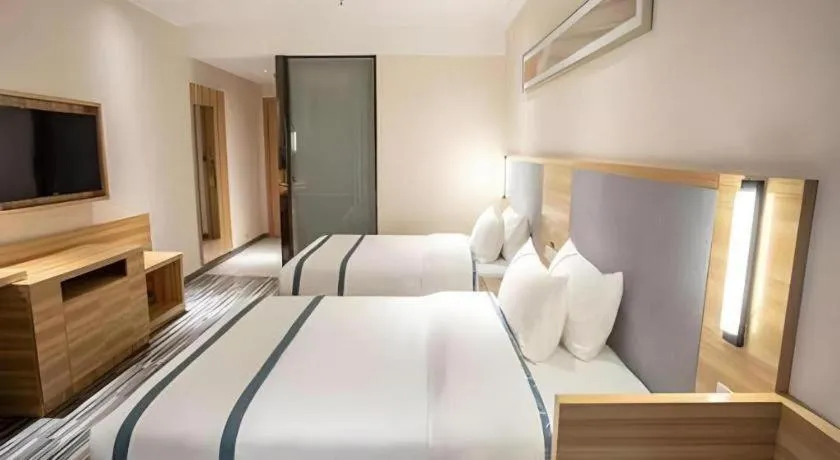 Bed in City Comfort Inn Changsha Yuelu Mountain Hunan University Central South University