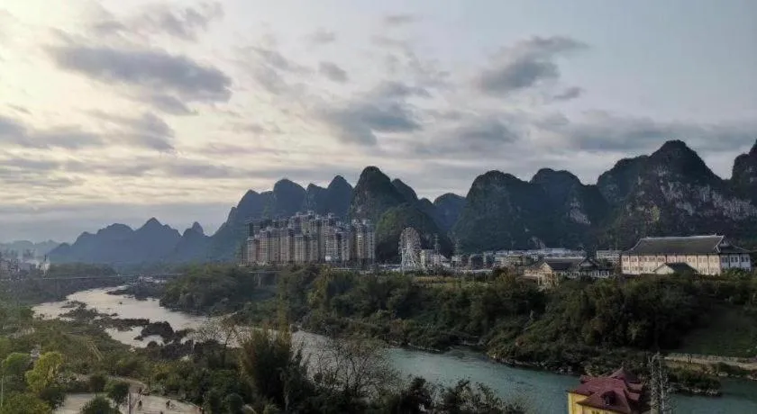 City Comfort Inn Hechi Yizhou Bus Terminal