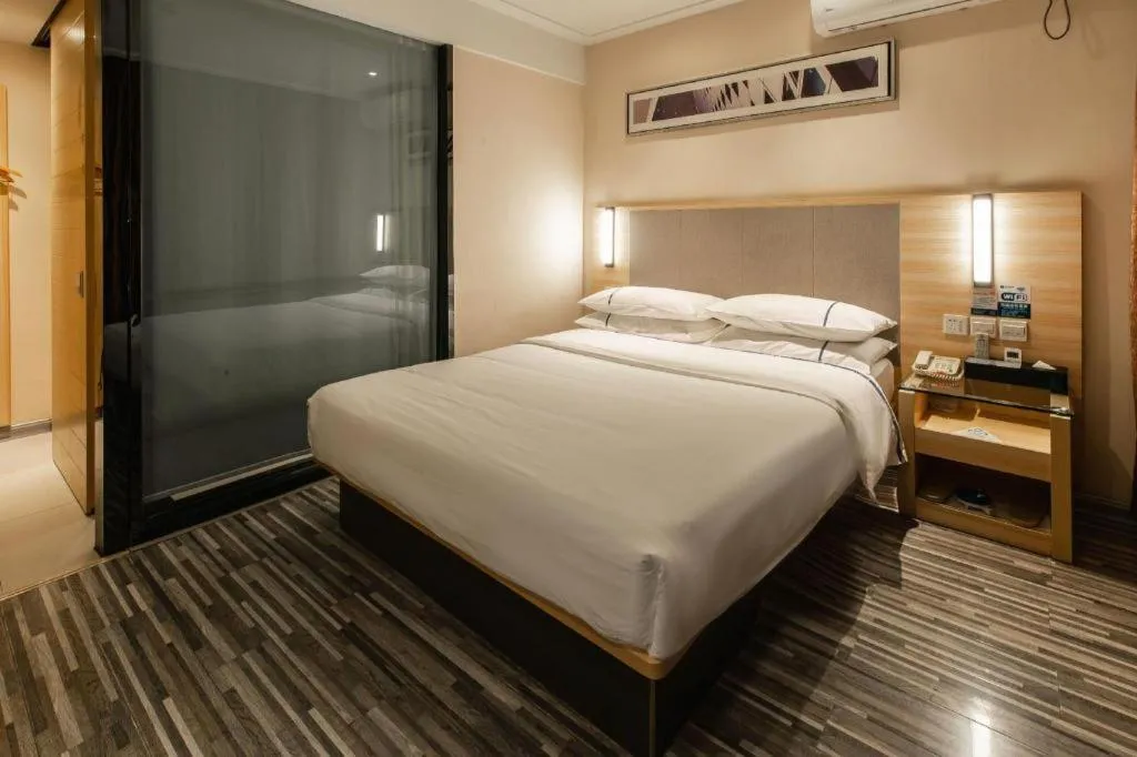 Bed in City Comfort Inn Hechi Yizhou Bus Terminal