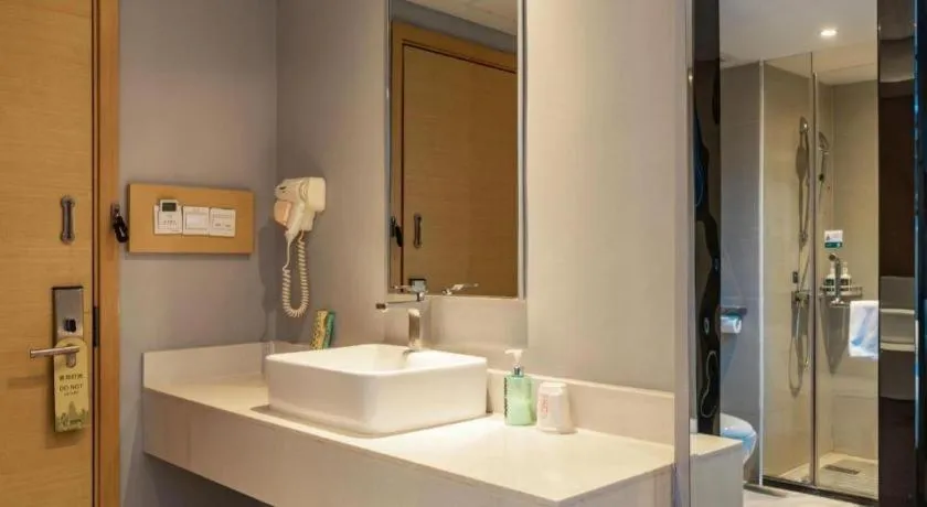 City Comfort Inn Hechi Yizhou Bus Terminal