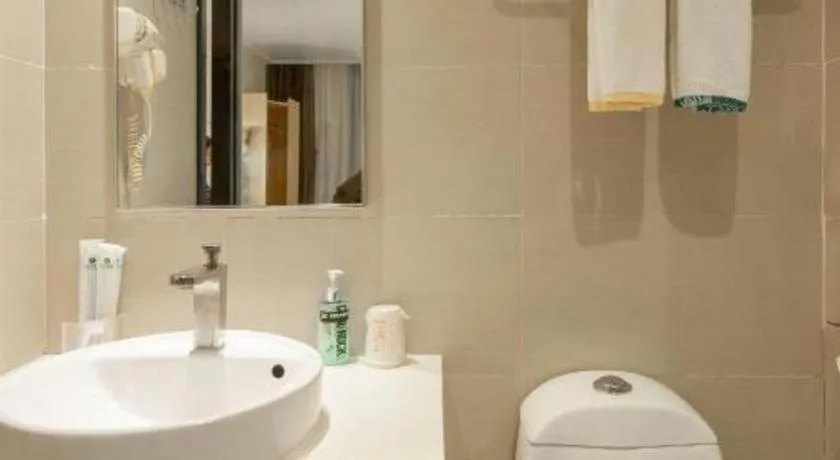 City Comfort Inn Hechi Yizhou Bus Terminal