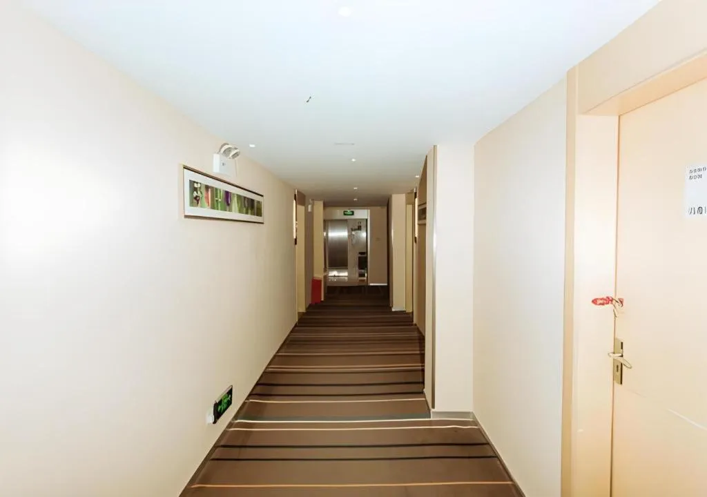 City Comfort Inn Hechi Yizhou Bus Terminal