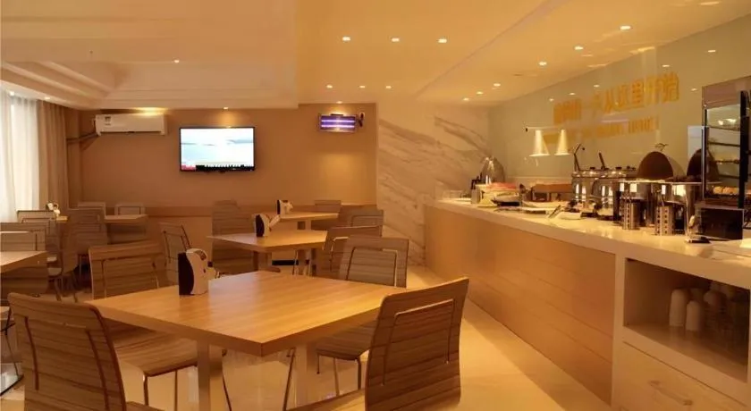 City Comfort Inn Hechi Yizhou Bus Terminal