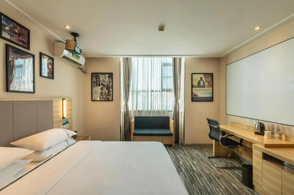 Bed in City Comfort Inn Hechi Yizhou Bus Terminal