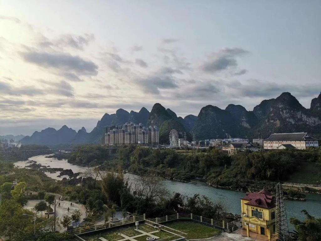 City Comfort Inn Hechi Yizhou Bus Terminal