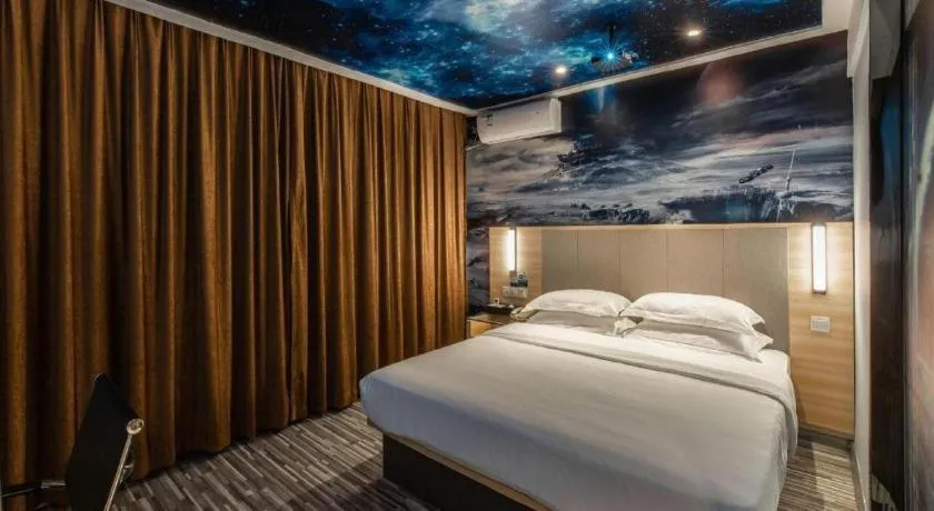 Bed in City Comfort Inn Hechi Yizhou Bus Terminal