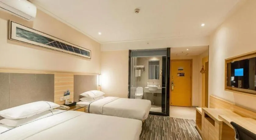 Bed in City Comfort Inn Hechi Yizhou Bus Terminal