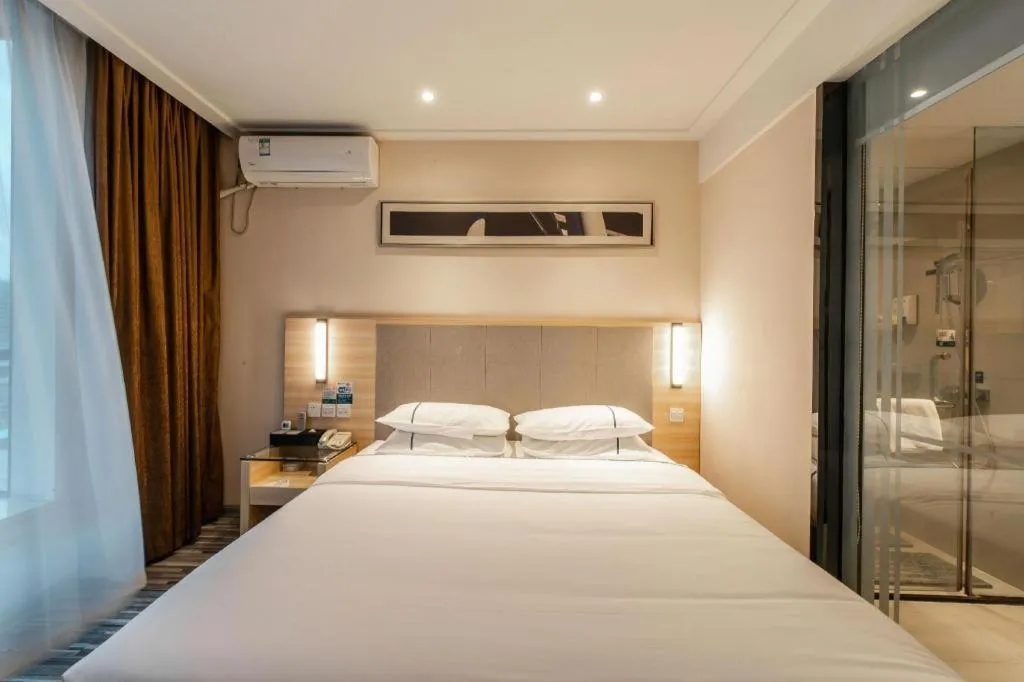 Bed in City Comfort Inn Hechi Yizhou Bus Terminal