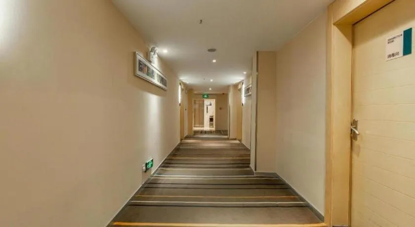 City Comfort Inn Hechi Yizhou Bus Terminal