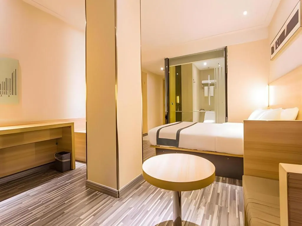 Bed in City Comfort Inn Nanning Wuming Xiangshan Avenue