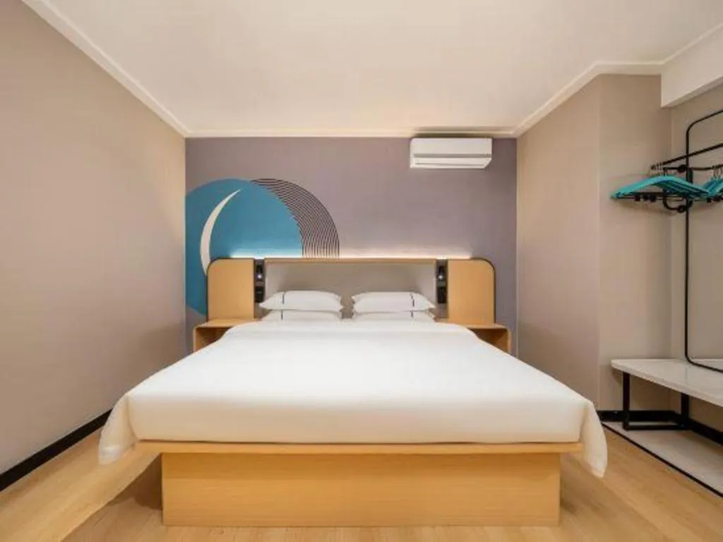 Bed in City Comfort Inn Nanning Wuming Xiangshan Avenue