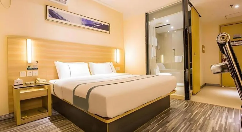 Bed in City Comfort Inn Nanning Wuming Xiangshan Avenue