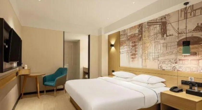 Bed in City Comfort Inn Huizhou Longmen