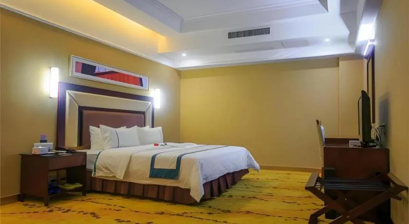 Bed in City Comfort Inn Huizhou Longmen