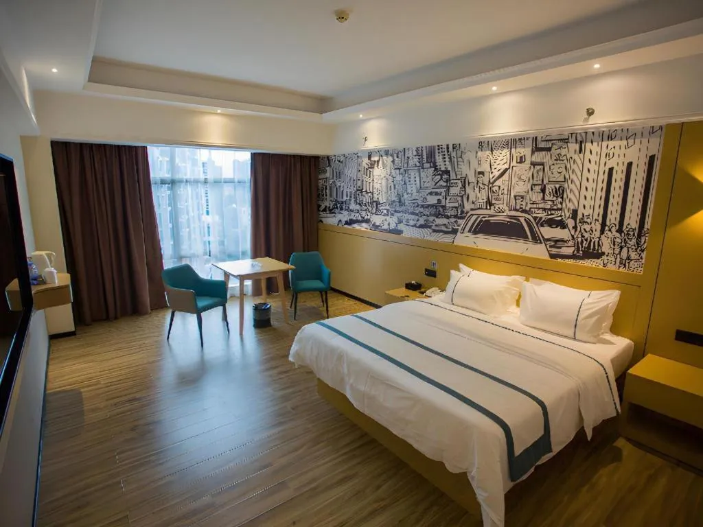 Bed in City Comfort Inn Huizhou Longmen