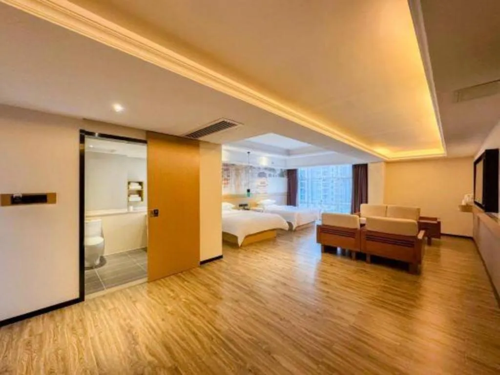 Bed in City Comfort Inn Huizhou Longmen