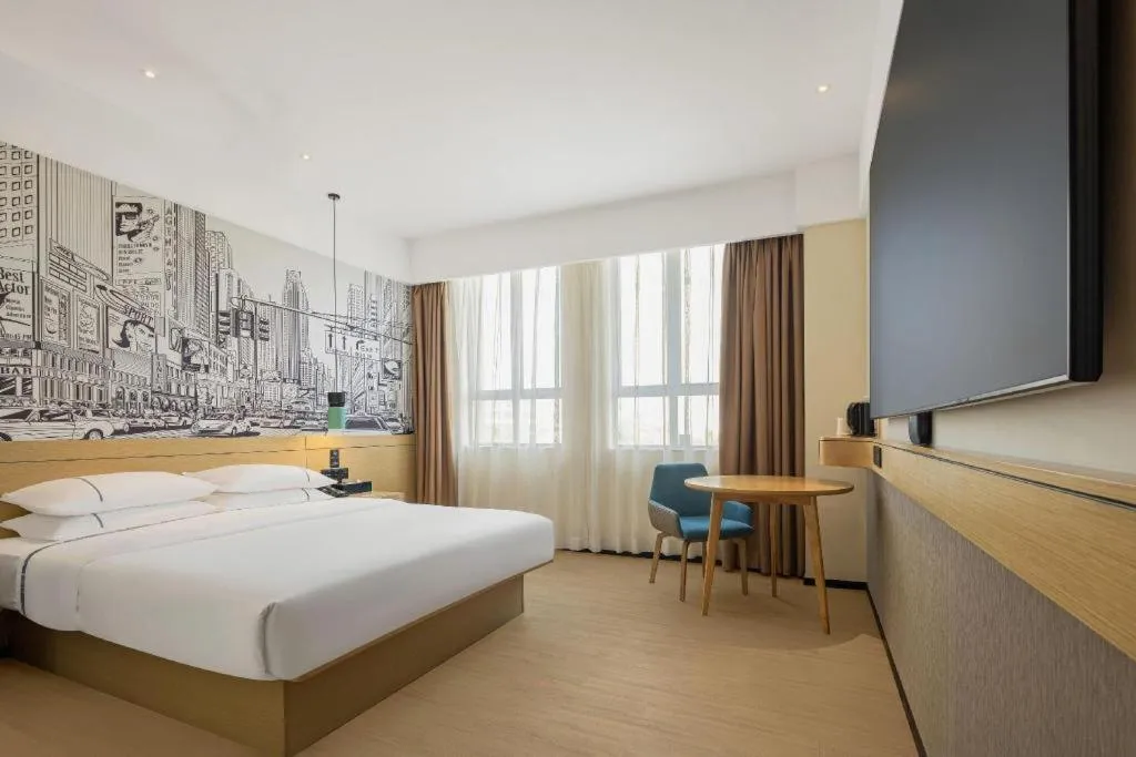 Bed in City Comfort Inn Huizhou Longmen