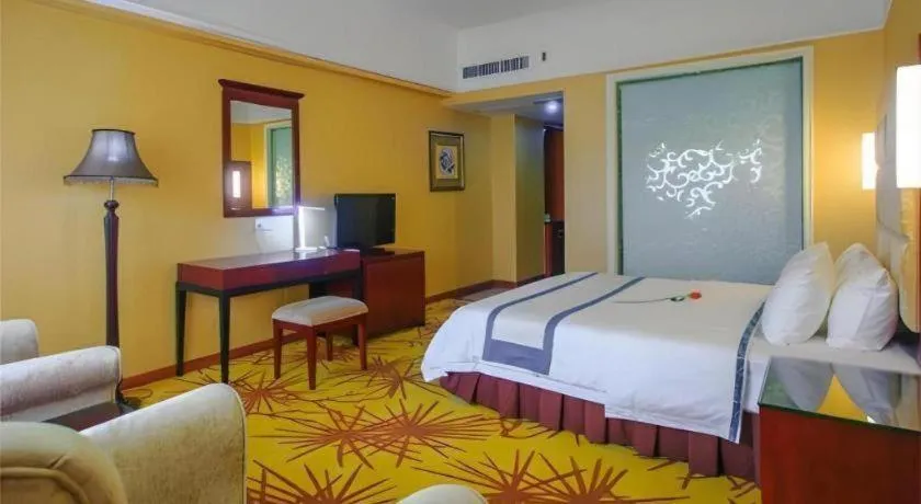 Bed in City Comfort Inn Huizhou Longmen