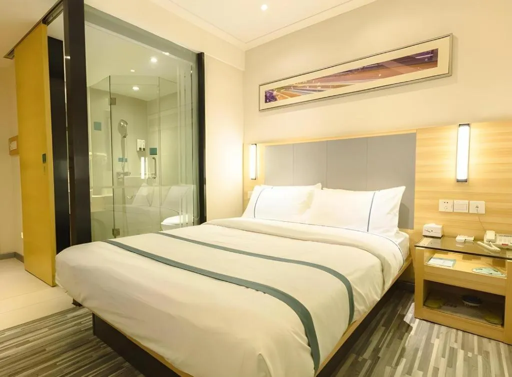 Bed in City Comfort Inn Chengdu Hongpailou Wuhou Avenue Metro Station