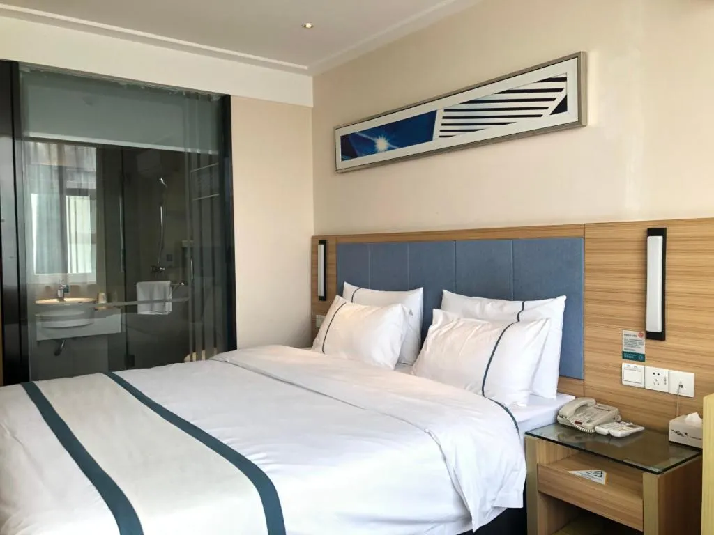 Bed in City Comfort Inn Chengdu Hongpailou Wuhou Avenue Metro Station