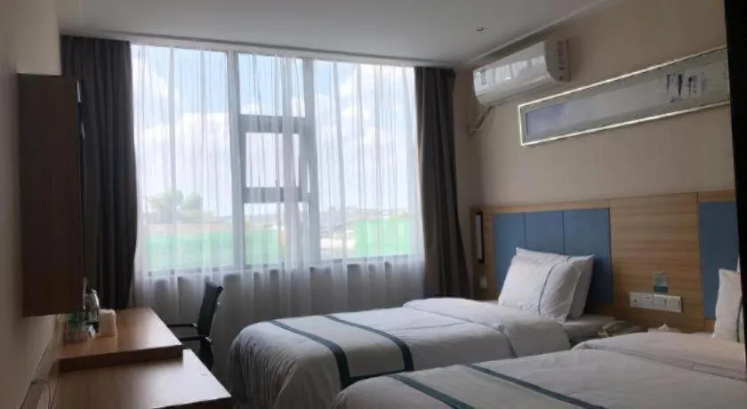 Bed in City Comfort Inn Chengdu Hongpailou Wuhou Avenue Metro Station