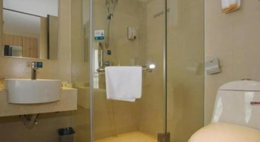 City Comfort Inn Guilin North High Speed Railway Station Square