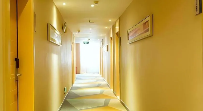 City Comfort Inn Guilin North High Speed Railway Station Square