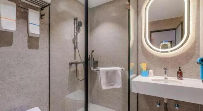 City Comfort Inn Guilin North High Speed Railway Station Square